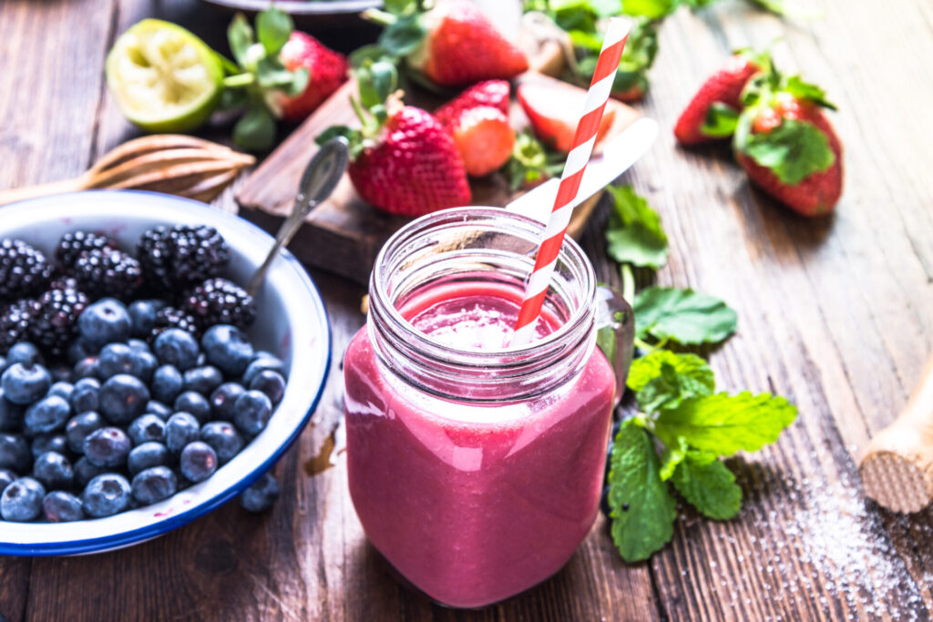 Healthy berry smoothie with blueberries, blackberries, and strawberries – IELTS Health & Wellbeing theme 2025