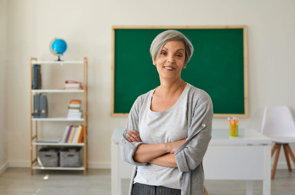 Why Working with a Beginner English Coach Is the Best Way to Start English in Hua Hin 3 Beginner English Coach at ILC Hua Hin classroom ready to teach GESE 1 students