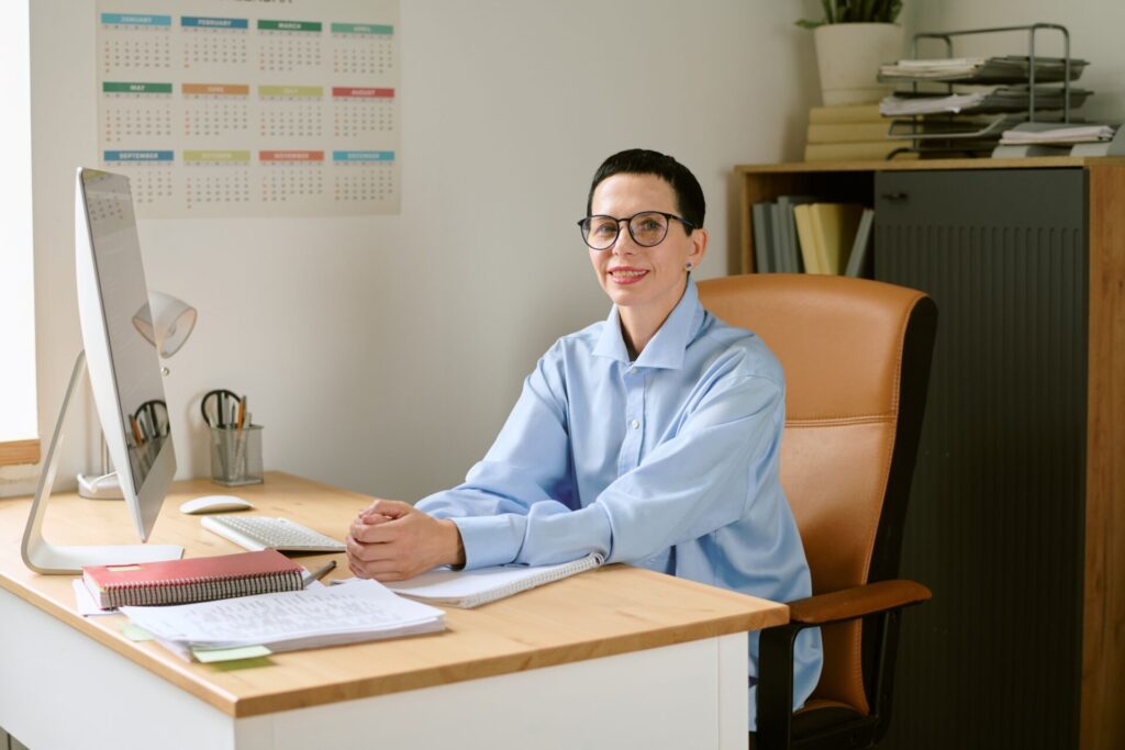 Why Studying in a Learning Centre Beats Online-Only Courses 3 B1 learning centre