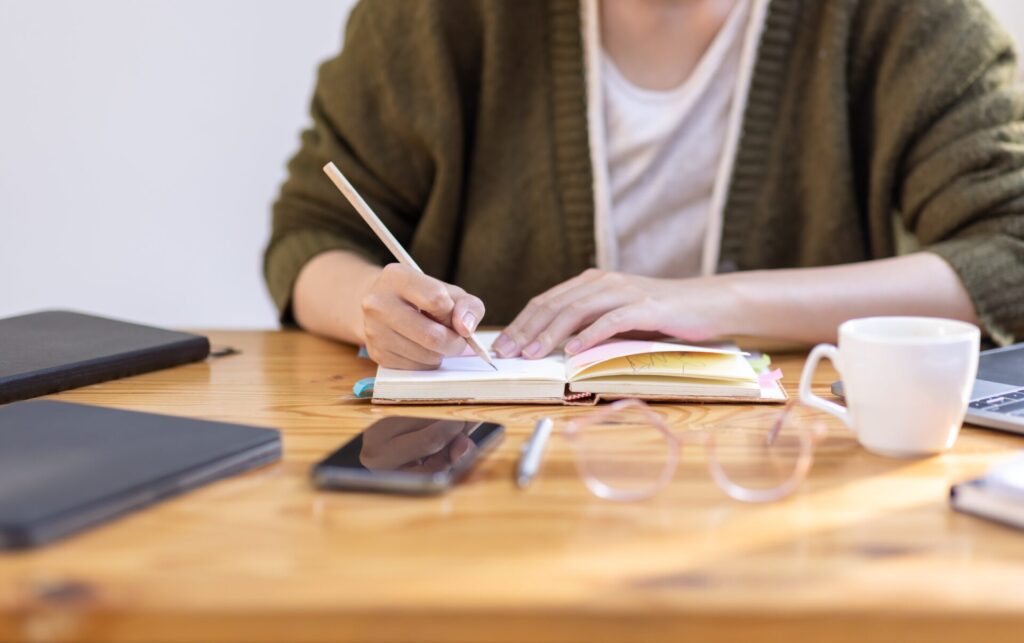 bilingual A1 teacher