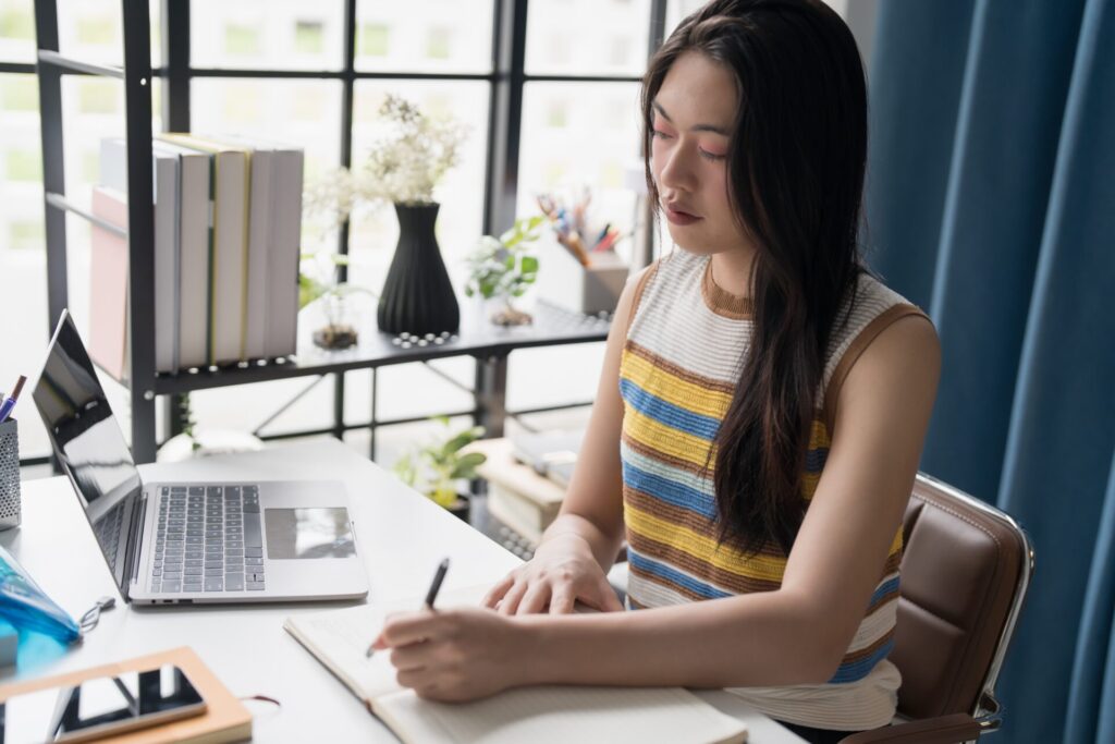 Thai adults A2 English