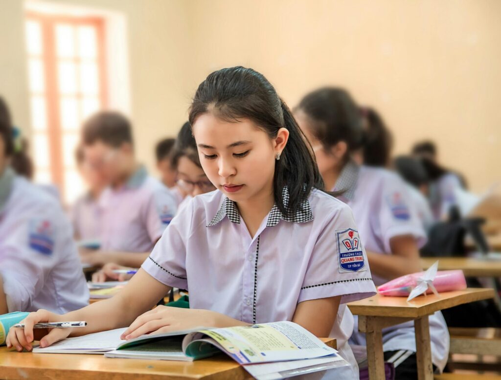 m1 english speaking camp