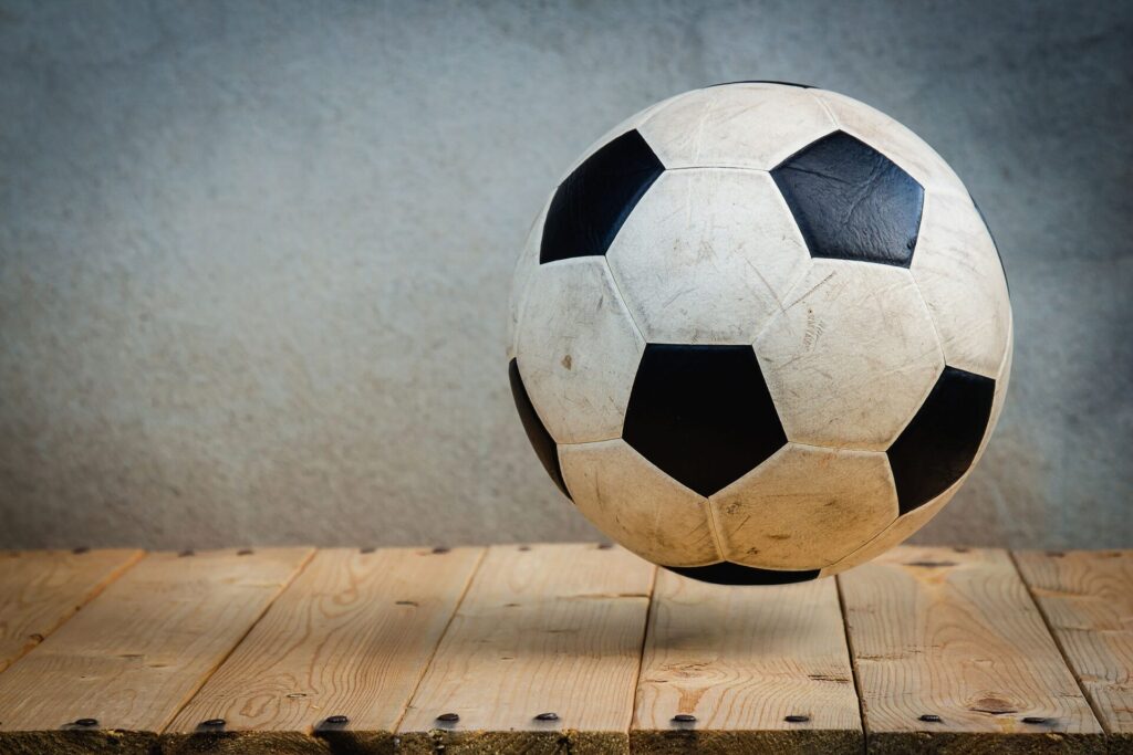Why Real Conversation Produces Better English Than Grammar Drills 3 english conversation through football
